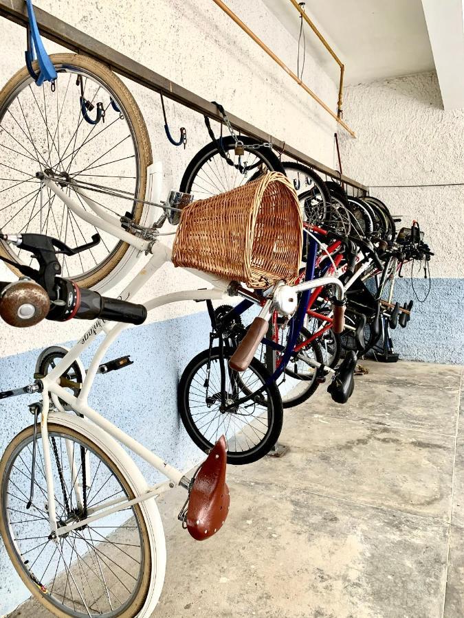 505 - Apartamento Lindo, Amplo E Decorado, Mobiliario Moderno, Cozinha Completa Com Utensilios , Excelente Vista Da Cidade E Localizacao Privelegiada No Bairro Bigorrilho Proximo De Shopping E Parques กูรีตีบา ภายนอก รูปภาพ