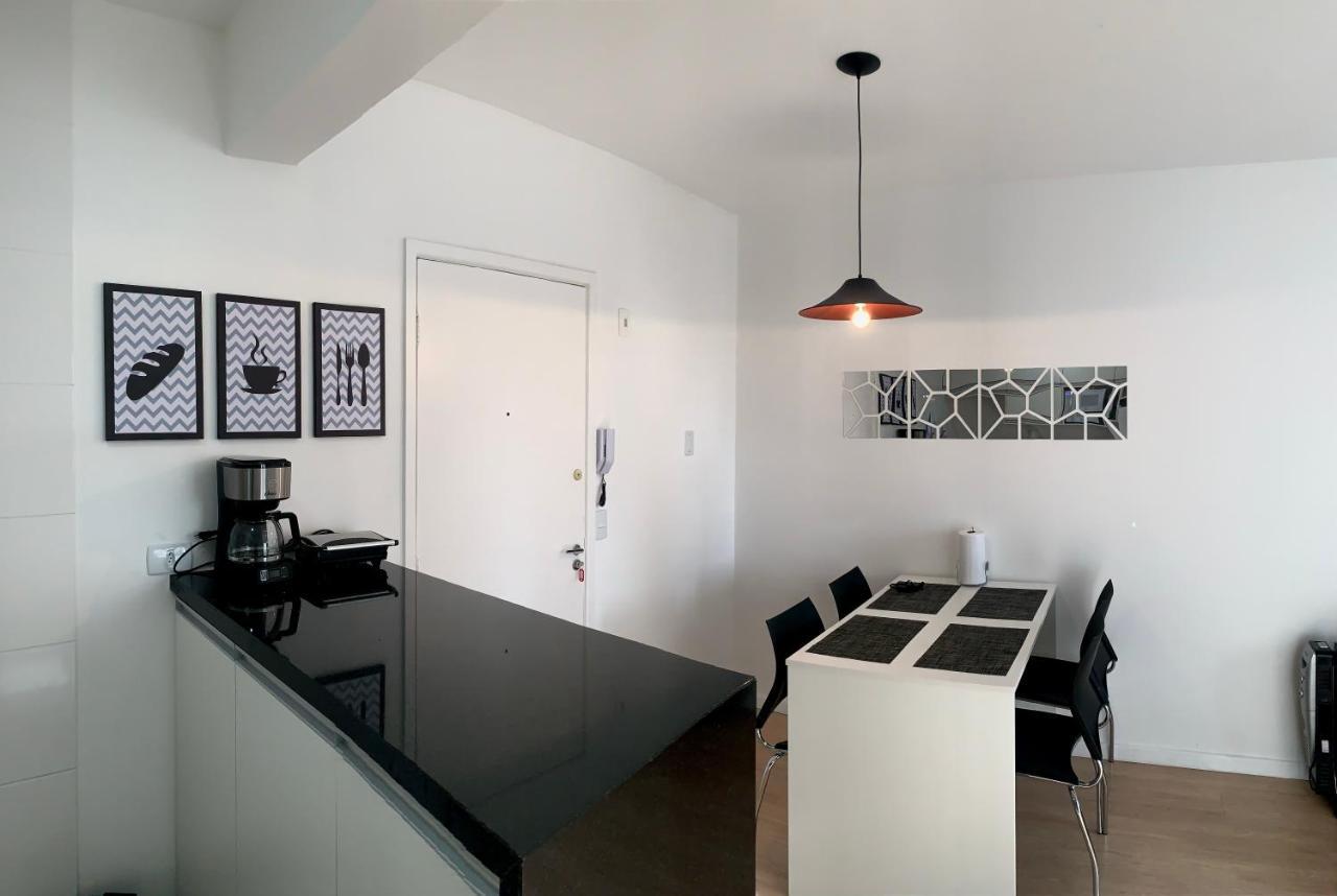 505 - Apartamento Lindo, Amplo E Decorado, Mobiliario Moderno, Cozinha Completa Com Utensilios , Excelente Vista Da Cidade E Localizacao Privelegiada No Bairro Bigorrilho Proximo De Shopping E Parques กูรีตีบา ภายนอก รูปภาพ