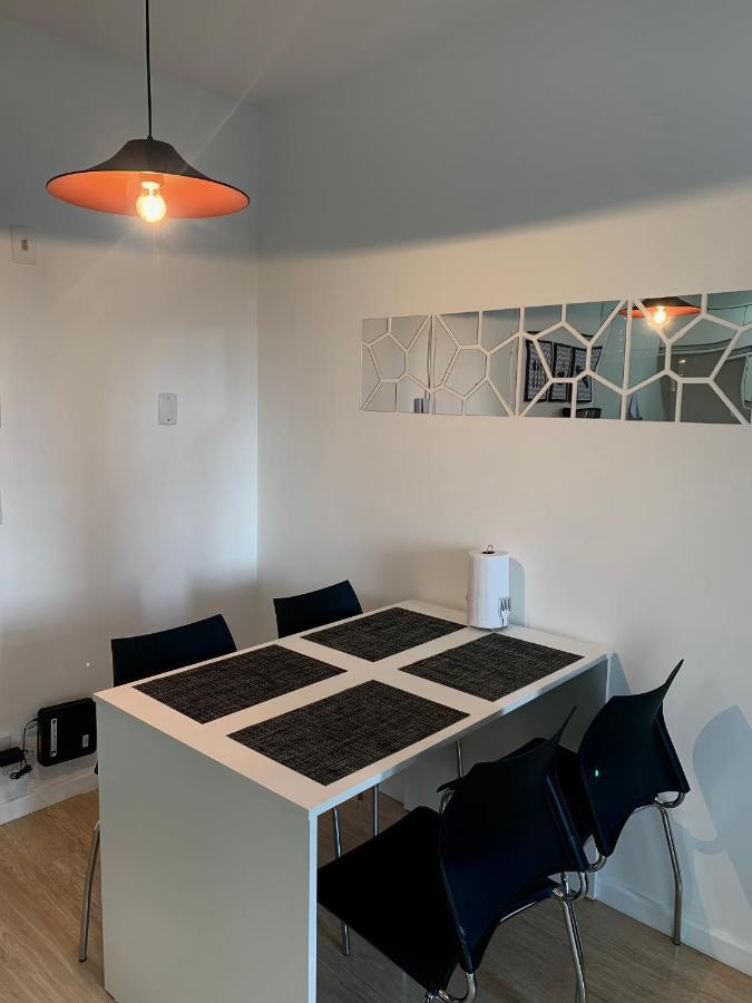 505 - Apartamento Lindo, Amplo E Decorado, Mobiliario Moderno, Cozinha Completa Com Utensilios , Excelente Vista Da Cidade E Localizacao Privelegiada No Bairro Bigorrilho Proximo De Shopping E Parques กูรีตีบา ภายนอก รูปภาพ